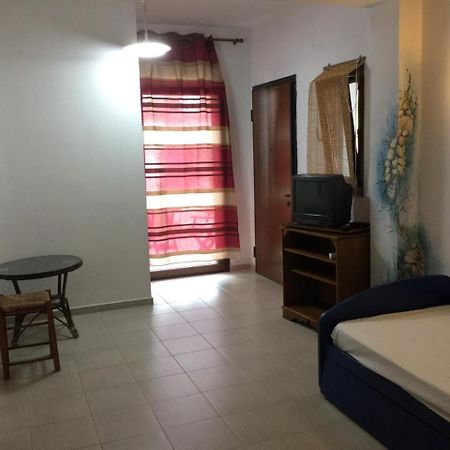 Peaceful Apartments In Elani מראה חיצוני תמונה