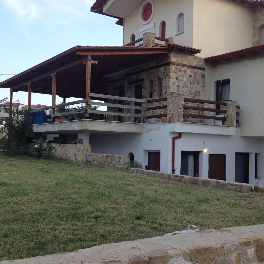 Peaceful Apartments In Elani מראה חיצוני תמונה