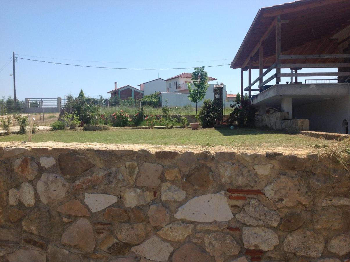 Peaceful Apartments In Elani מראה חיצוני תמונה